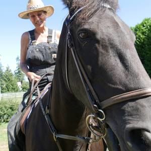 Meet your Posher, Helen